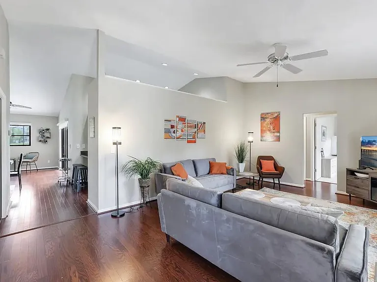 1206 Forest Lakes Blvd — Photo 6