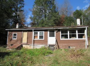 21 Laurel Ln, Albrightsville, PA 18210