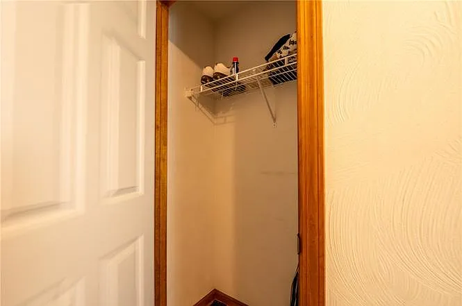 614 Topper Way — Photo 3