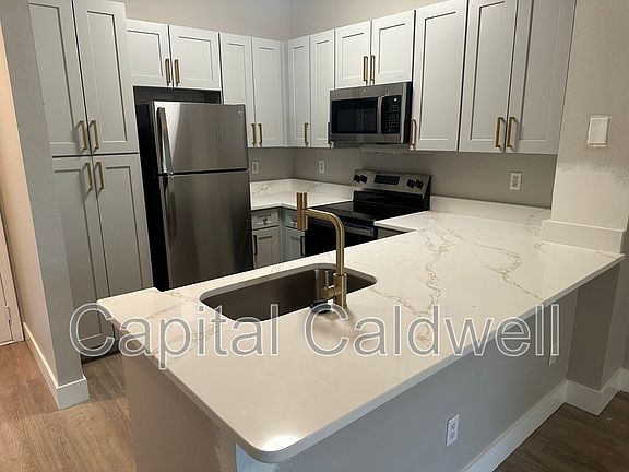 3rd image of 1910 E Palm Ave #11314-Y11314A