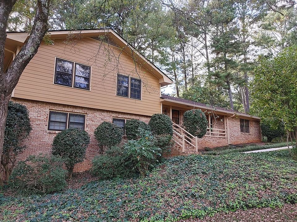 1st image of 4372 Beachview Dr SE