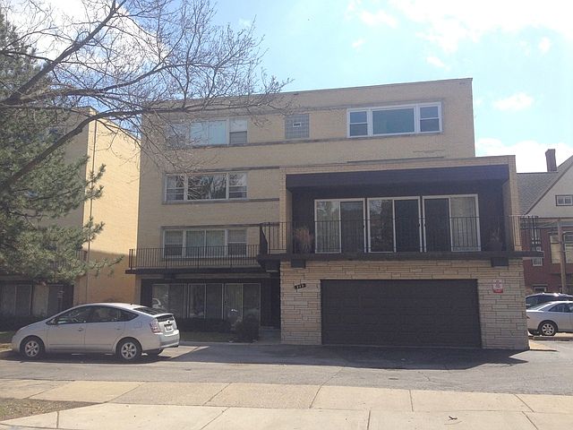 1st image of 949 W Pleasant St #3B