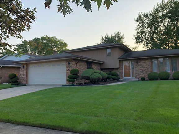 2nd image of 19604 Lake Lynwood Dr