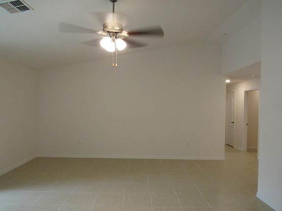 5th image of 2457 S Tipton Dr