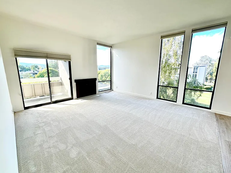 1170 Foster City Blvd #315 — Photo 12