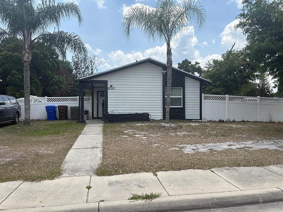 1st image of 1010 Van Lieu St