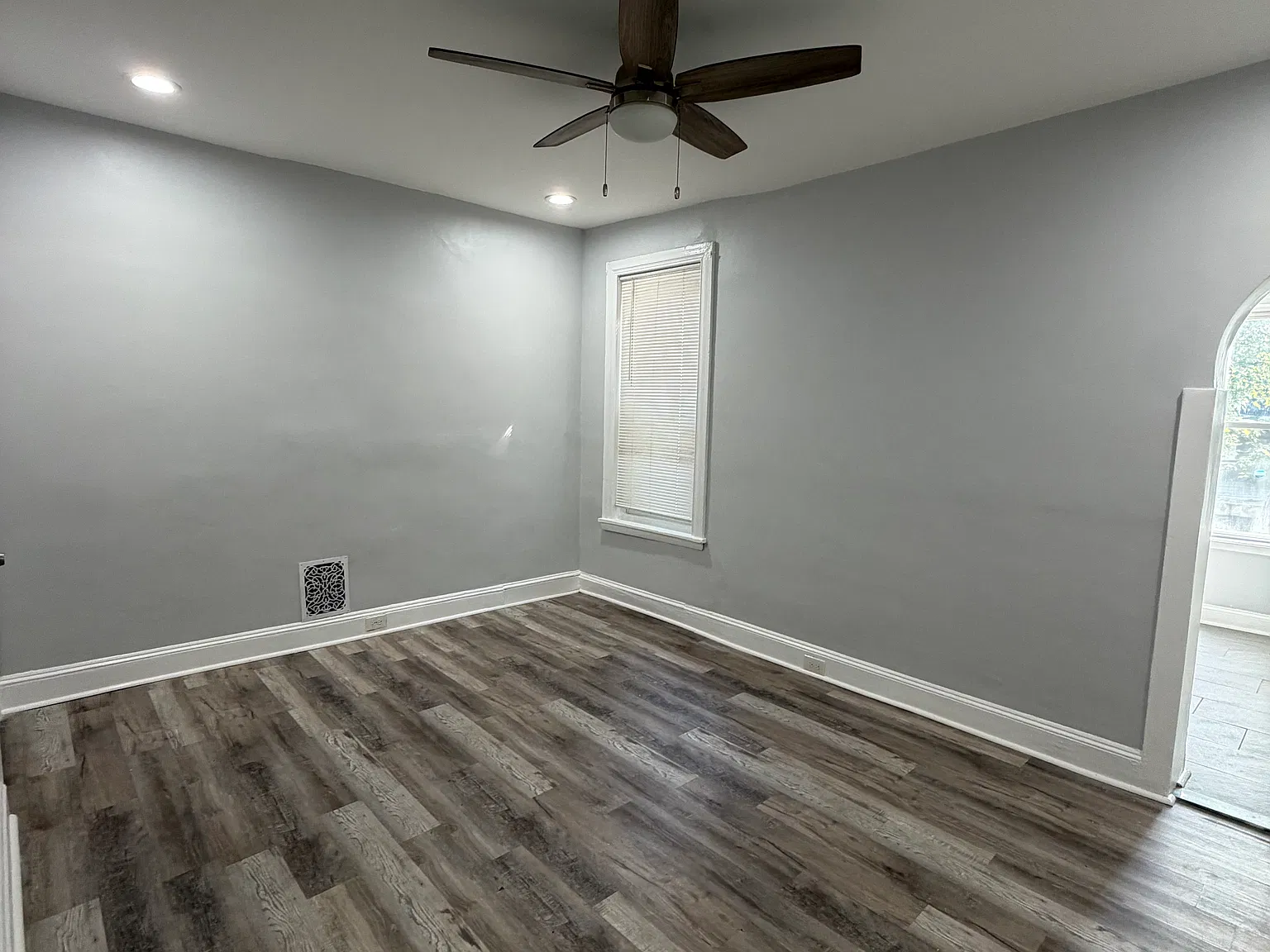 4 bed, 1544 sqft, $2,200 — Photo 4