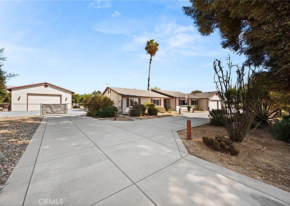 1st image of 12283 Thomas Ln