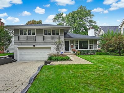 110 N Stough St, Hinsdale, IL, 60521