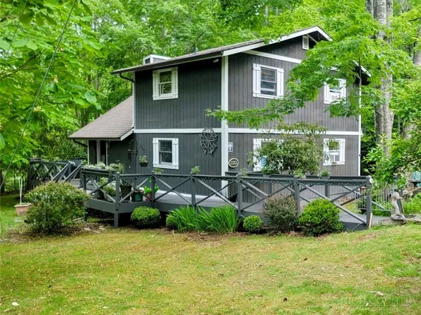 111 Locust Ridge Road, Beech Mountain, NC 28604