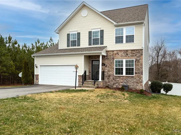 1916 River Ridge Pl, Hopewell, VA 23860