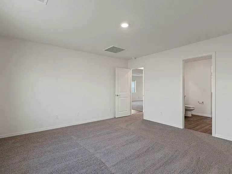 2702 Predator Pl — Photo 11