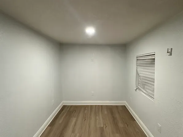 8923 N Lynn Ave #4, Tampa, FL 33604