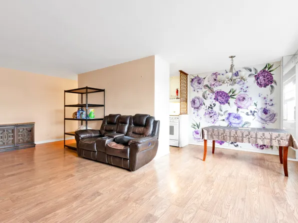 2940 West 5th Street image 3 of 21