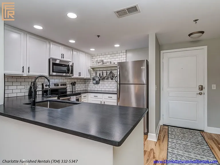 1315 East Blvd #517 — Photo 9