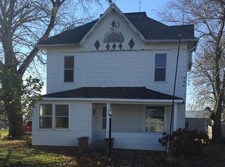 840 Volney Rd, Waukon, IA 52172