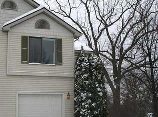 1420 Patricia Ave, Ann Arbor, MI