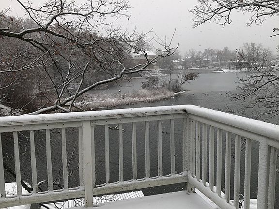 5th image of 566 Fernhurst Ct