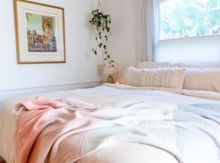 1327 N Orange Grove Ave, Los Angeles, CA 90046