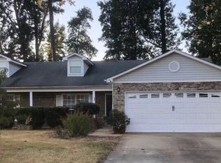 153 Whistle Way, Locust Grove, GA 30248