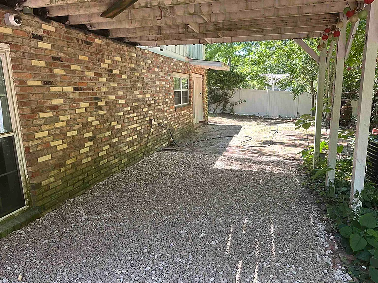 2209 Gibbs Dr — Photo 18