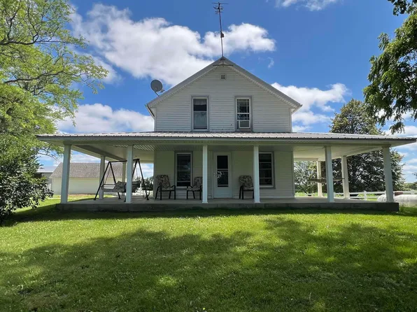 2684 250th St, Fredericksburg, IA 50630