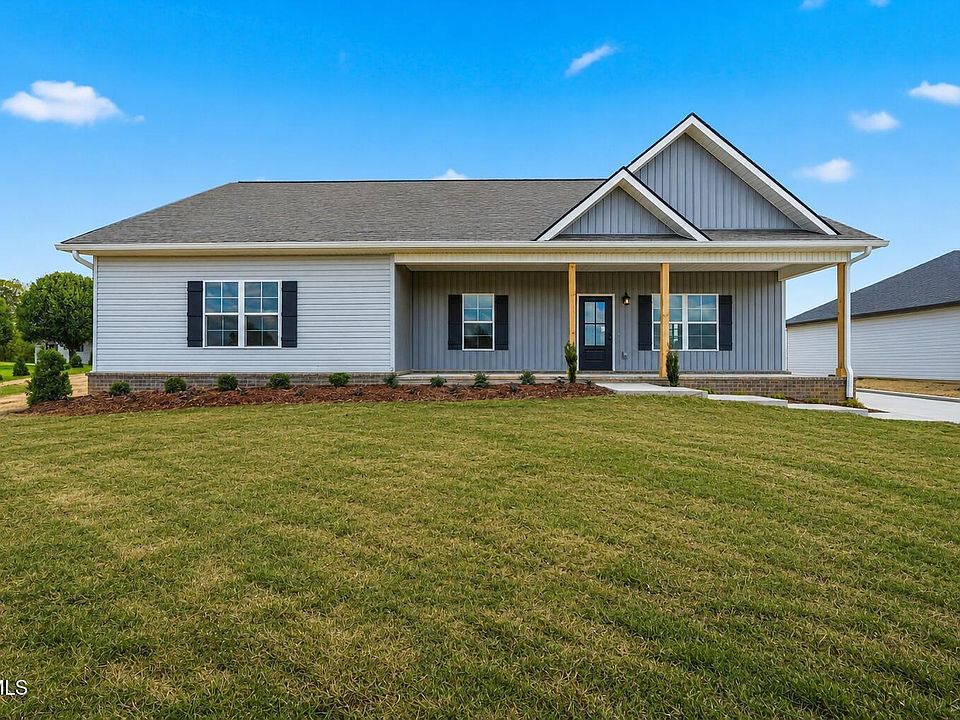 1st image of 115 Emperor Ln