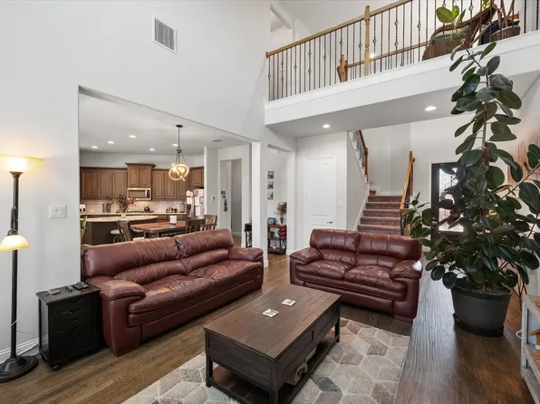 2685 Venice Dr Unit 5, Grand Prairie, TX 75054