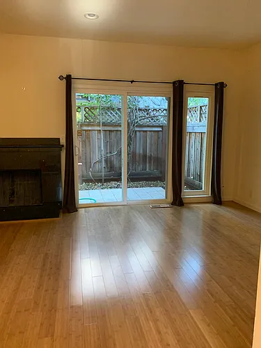917 Hough St #9 Photo 1