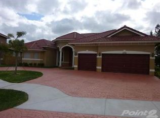4700 NW 65th Ave, Lauderhill, FL 33319