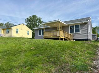 533 E Jackson St, Marshall, MO 65340