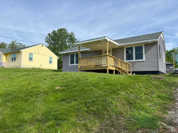 533 E Jackson St, Marshall, MO 65340