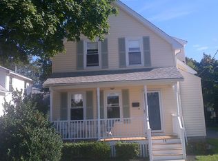 14 Auburn St, Wakefield, MA 01880
