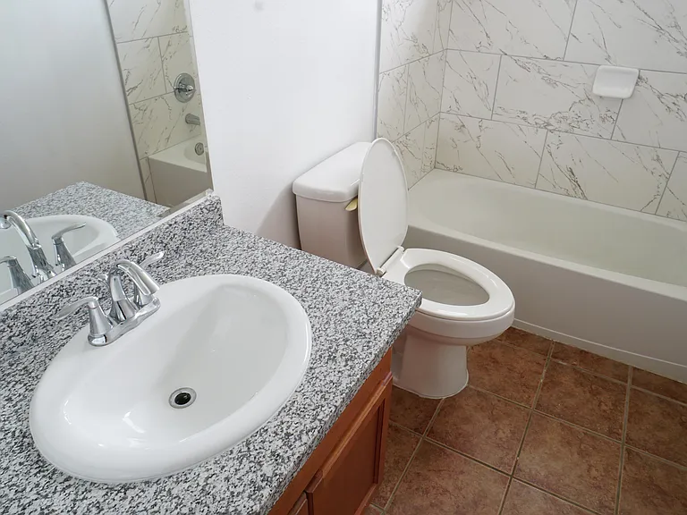 4403 Sprangletop Ave — Photo 16