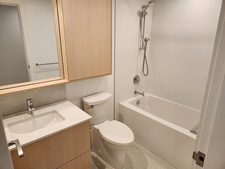 1100 Yates St #507 — Photo 3