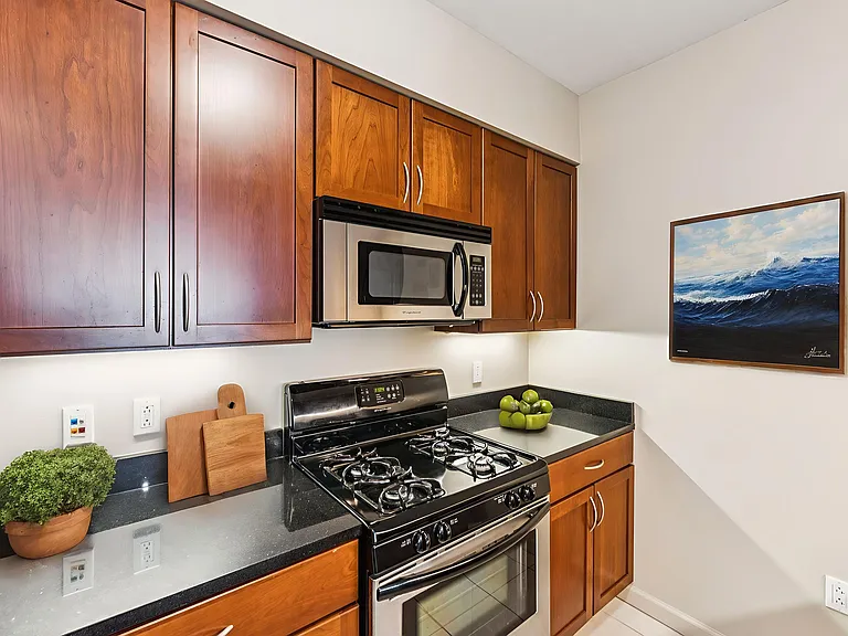 Crocker Park Living — Photo 18