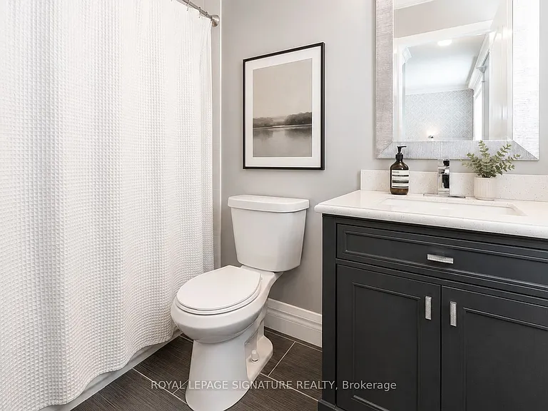37 Succession Cres — Photo 6