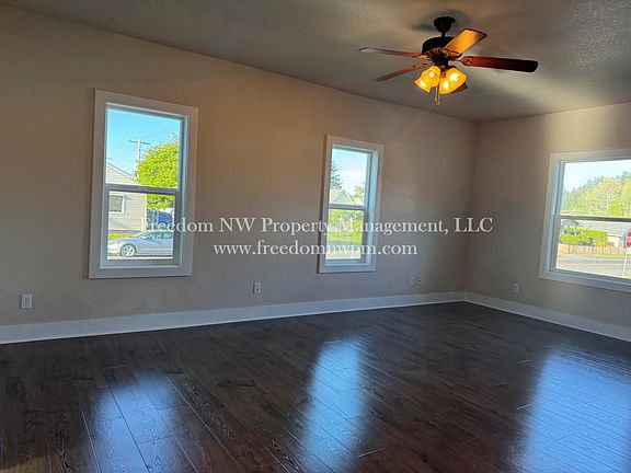 3rd image of 601 S Silver St #1