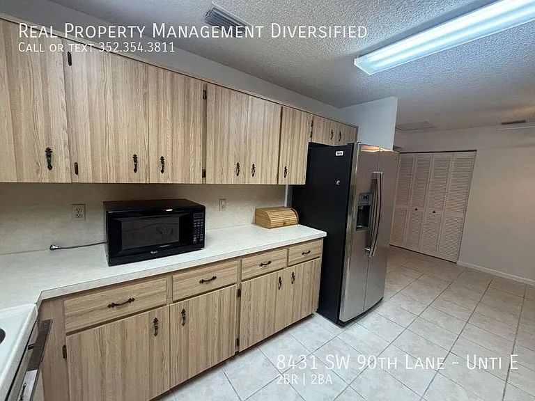 8431 SW 90th Lane Unit E #UNTI E — Photo 17