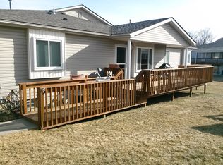 9341 Parkview Cir, Grand Blanc, MI 48439