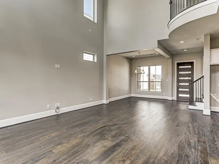 4859 Benning Dr — Photo 11