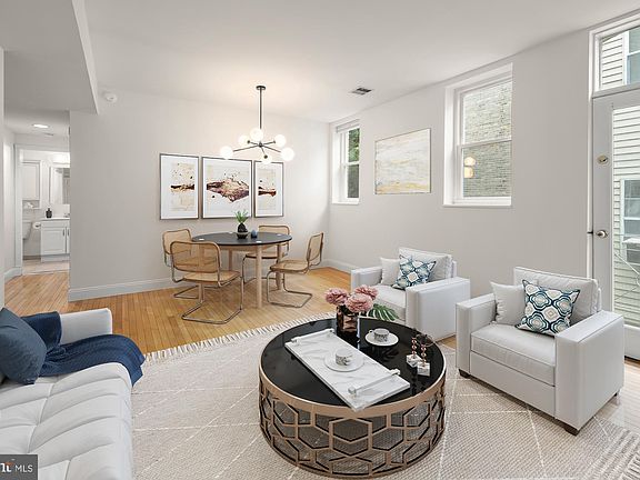 3rd image of 2611 Adams Mill Rd NW APT 306