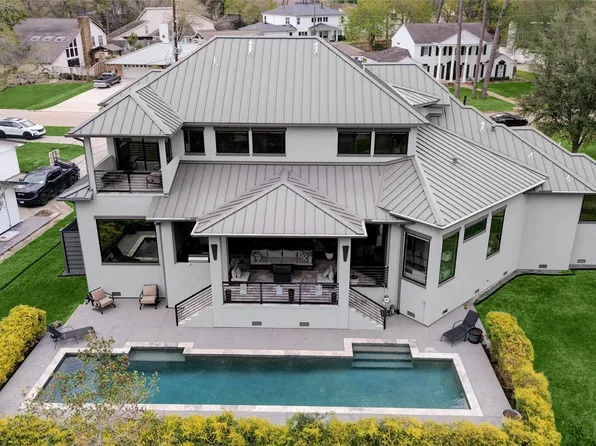 14223 Indian Wells Dr, Houston, TX 77069