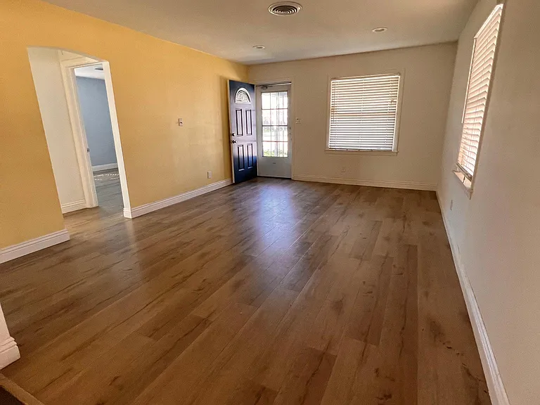 5675 El Arado Way — Photo 4