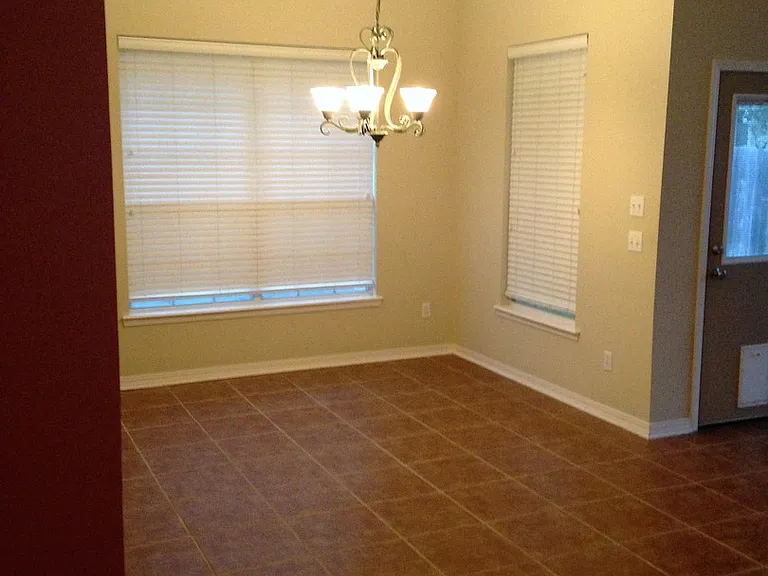 113 Baltic Dr — Photo 14