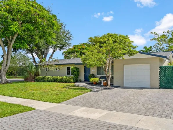 11195 SW 115th Ter, Miami, FL 33176