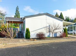124 NW Bree Dr, Winston, OR