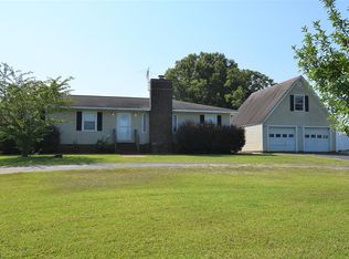 1803 Carter Rd, Ninety Six, SC 29666