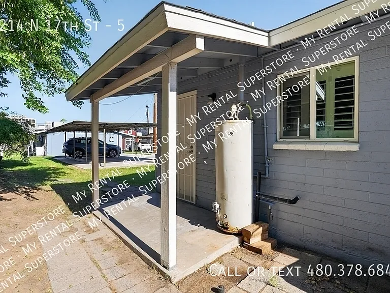 4214 N 17th St #5 — Photo 11