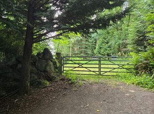 10307 NE Paradise Cove Ln, Kingston, WA 98346